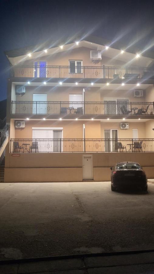 Mango Apartments Trebinje Exterior foto