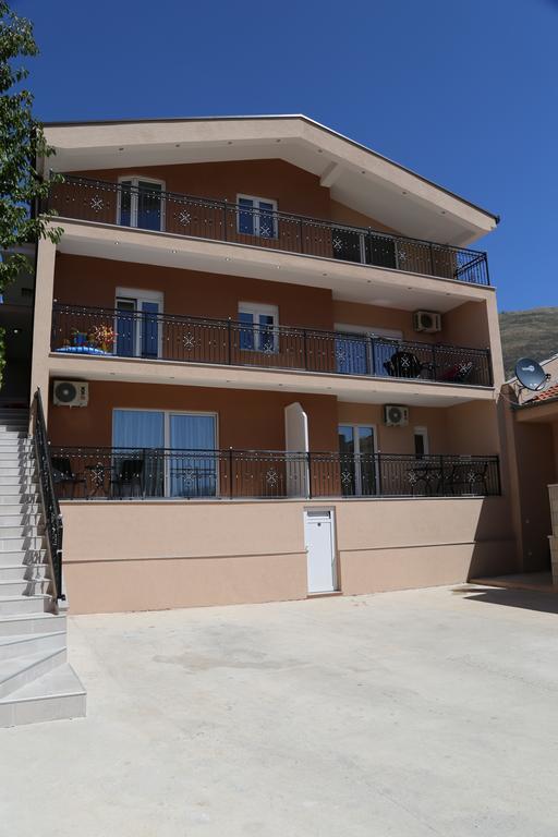 Mango Apartments Trebinje Exterior foto
